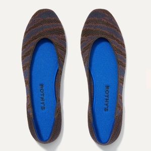 NWT Rothy’s square flats